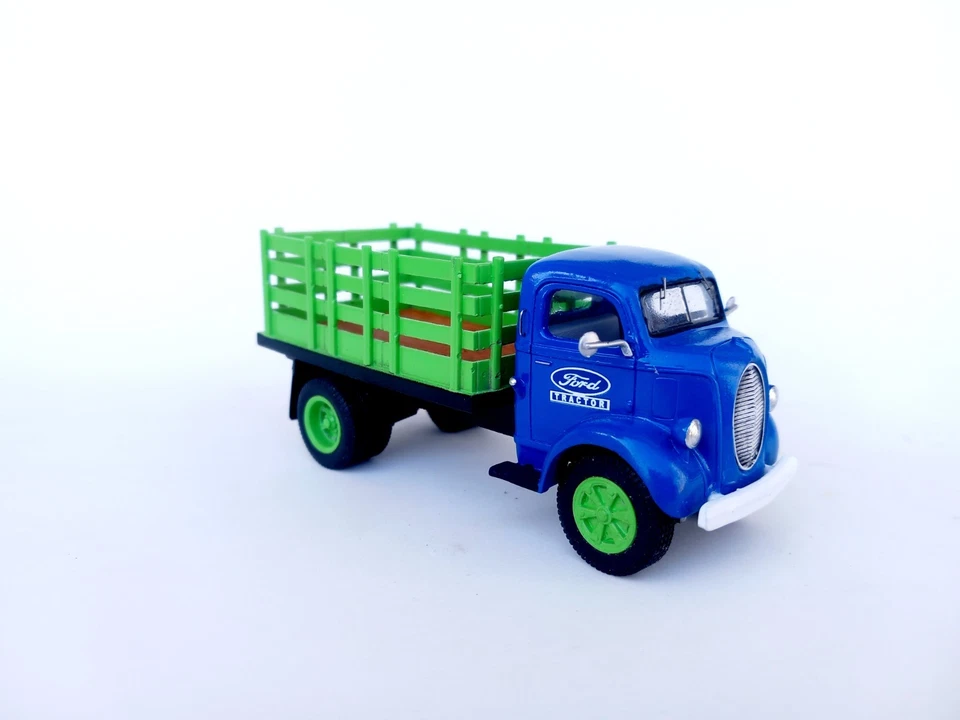 1/50 o scale 3d printed 1938 Ford COE stakebed truck handmade custom kitbash - Image 2 of 4