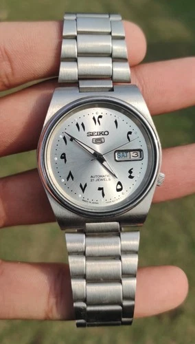 Vintage Seiko 5 Automatic 7009 Arabic Silver Dial Day-Date Men's Wristwatch