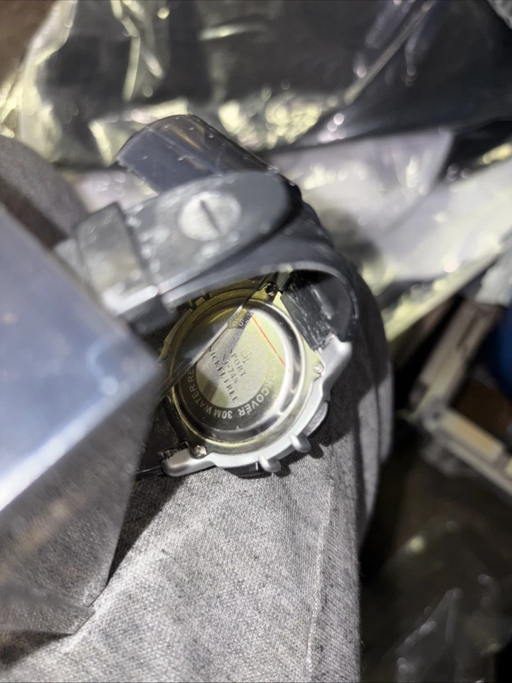 Reloj deportivo digital para hombre Bijoux Terner tono negro día fecha mes WR 30M Foto 3 de 3