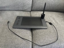 Wacom intuos Pro PTH451 Graphics Tablet