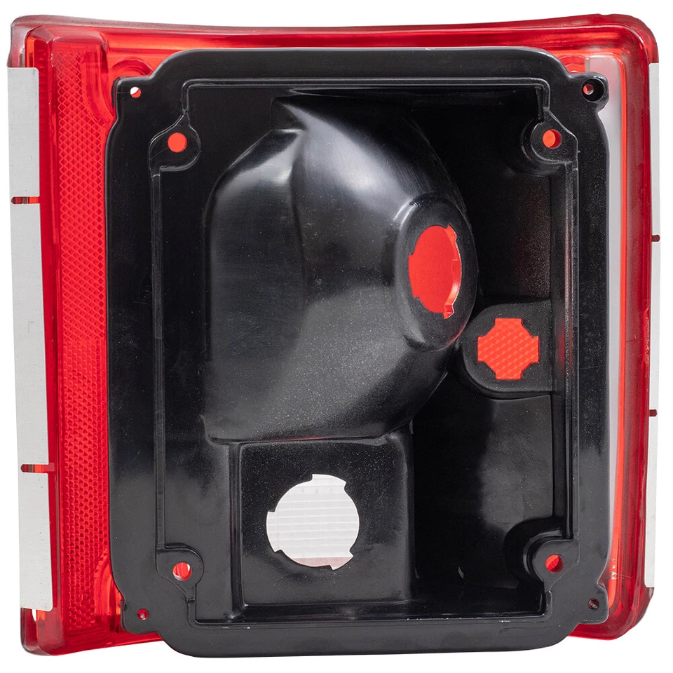 Juego de luces traseras para 1975-1986 C10 cromadas 5965772 1973-1986 C10 Suburban Foto 4 de 4