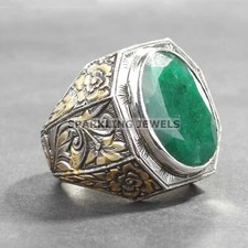 Lustrous Emerald Oval Cut With 925 Sterling Silver Ring For Men 261