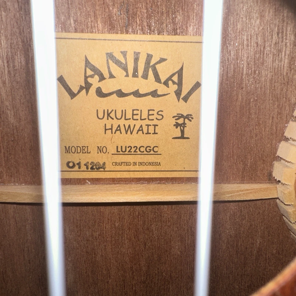 Lanikai LU22CGC Concert Ukulele Hawaii Authentic Brown Mahogany 4 String W/ Case - Image 2 of 4