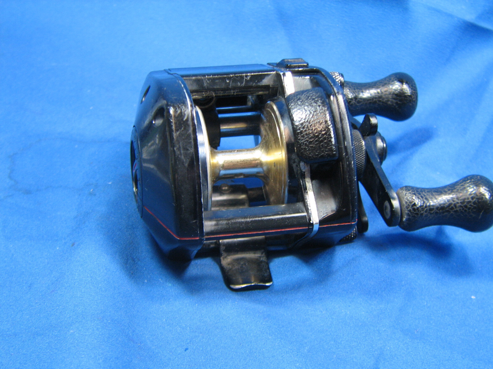 Picture 4 of 6