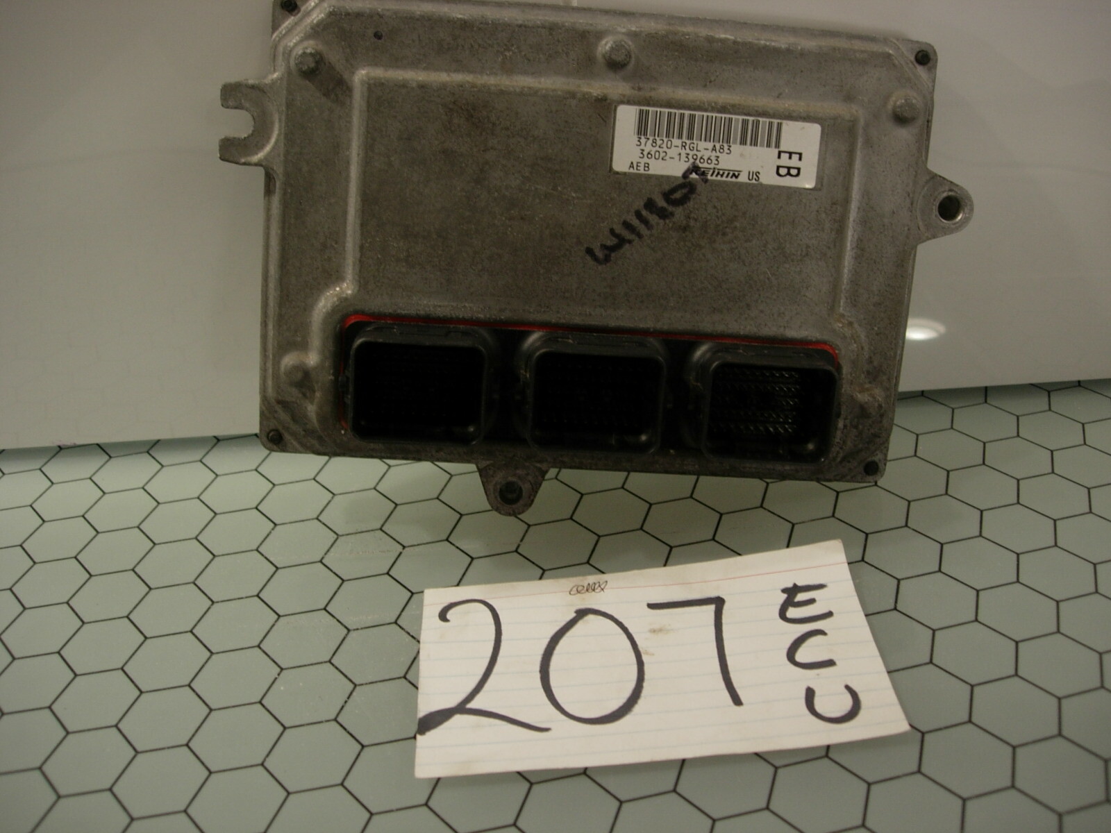 2007 Honda Odyssey #207 Engine Computer ECM ECU 37820-RGL-A83