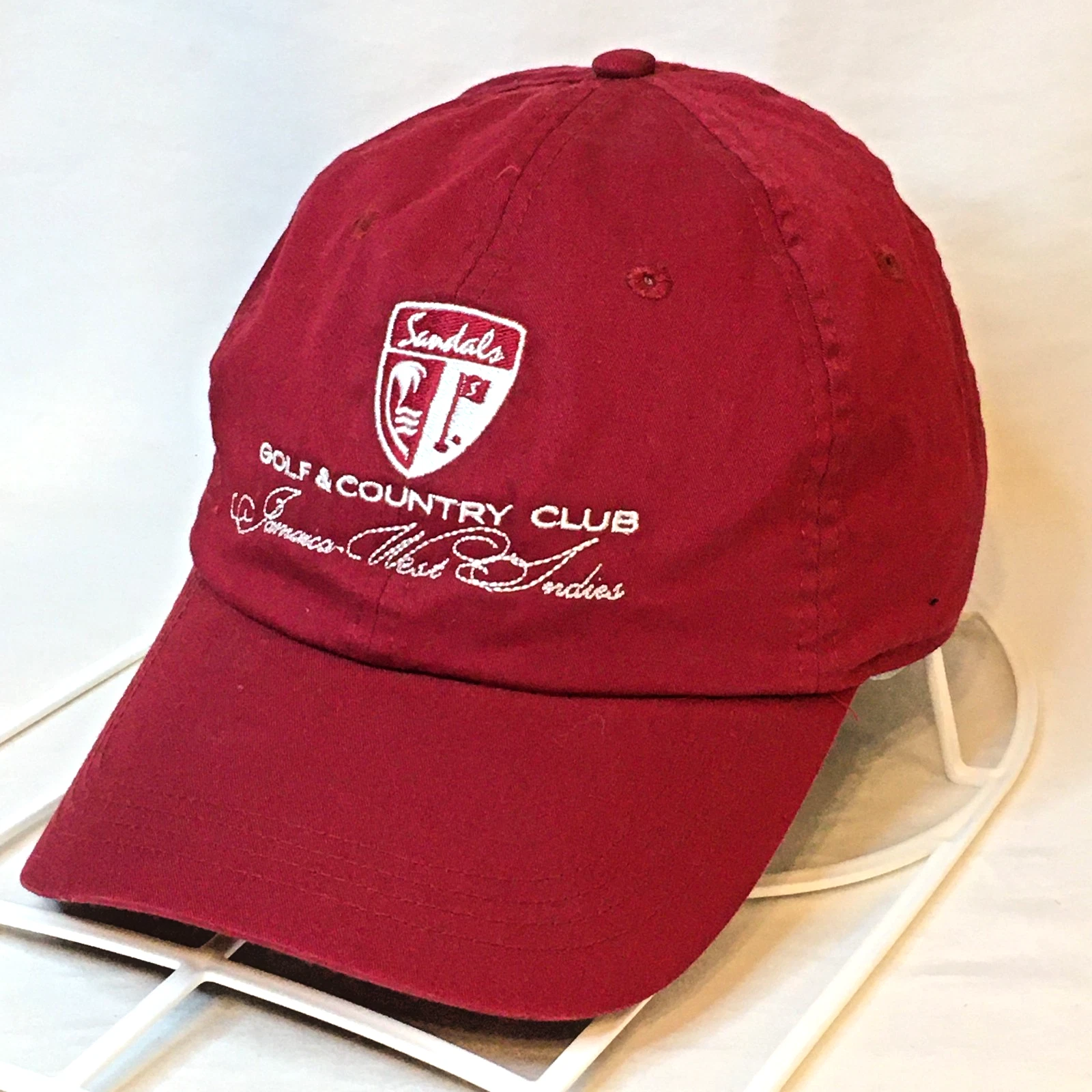 Sandals Resort Hat Golf Country Club Hook Loop Strap Embroidered Red Cap Rare!!