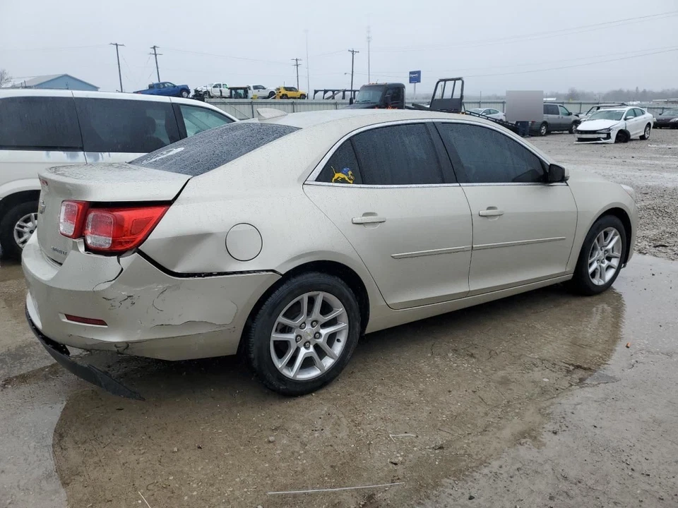 Chevrolet Malibu 2015 depósito de lavadora fabricante de equipos originales tracción delantera 2,50 L 128 k millas Foto 3 de 4