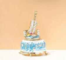Elegant Trinket Box with Violin Decoration