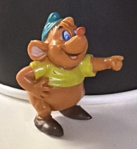 Vintage Disney Cinderella Gus Gus Mouse Miniature Mini Tiny Figure Collectible