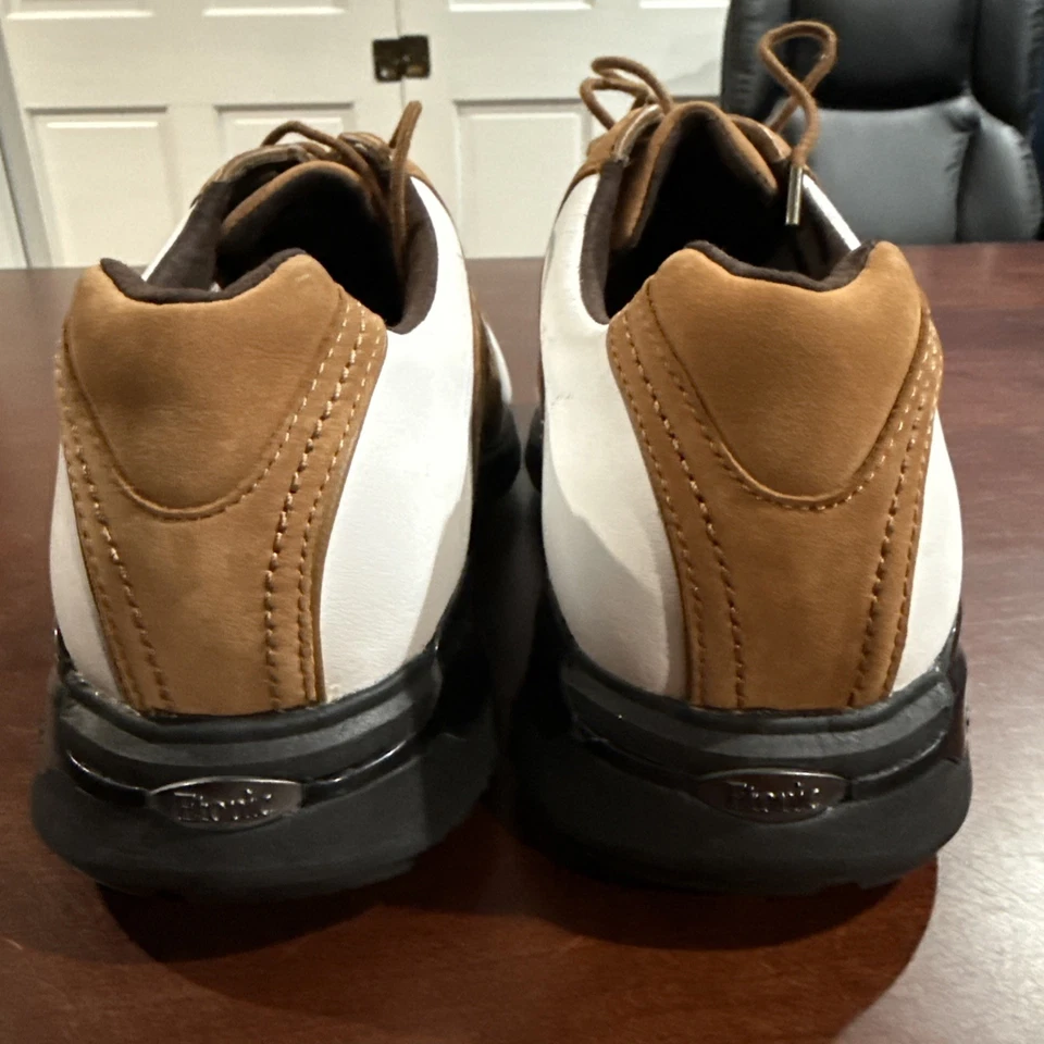 Zapatos de golf Etonic para hombre talla 8,5 M marrón/blanco silla de montar de cuero estabilizado Foto 4 de 4
