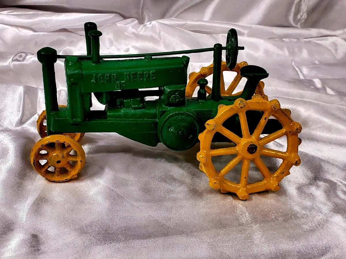 Old cast iron hotsell john deere tractor