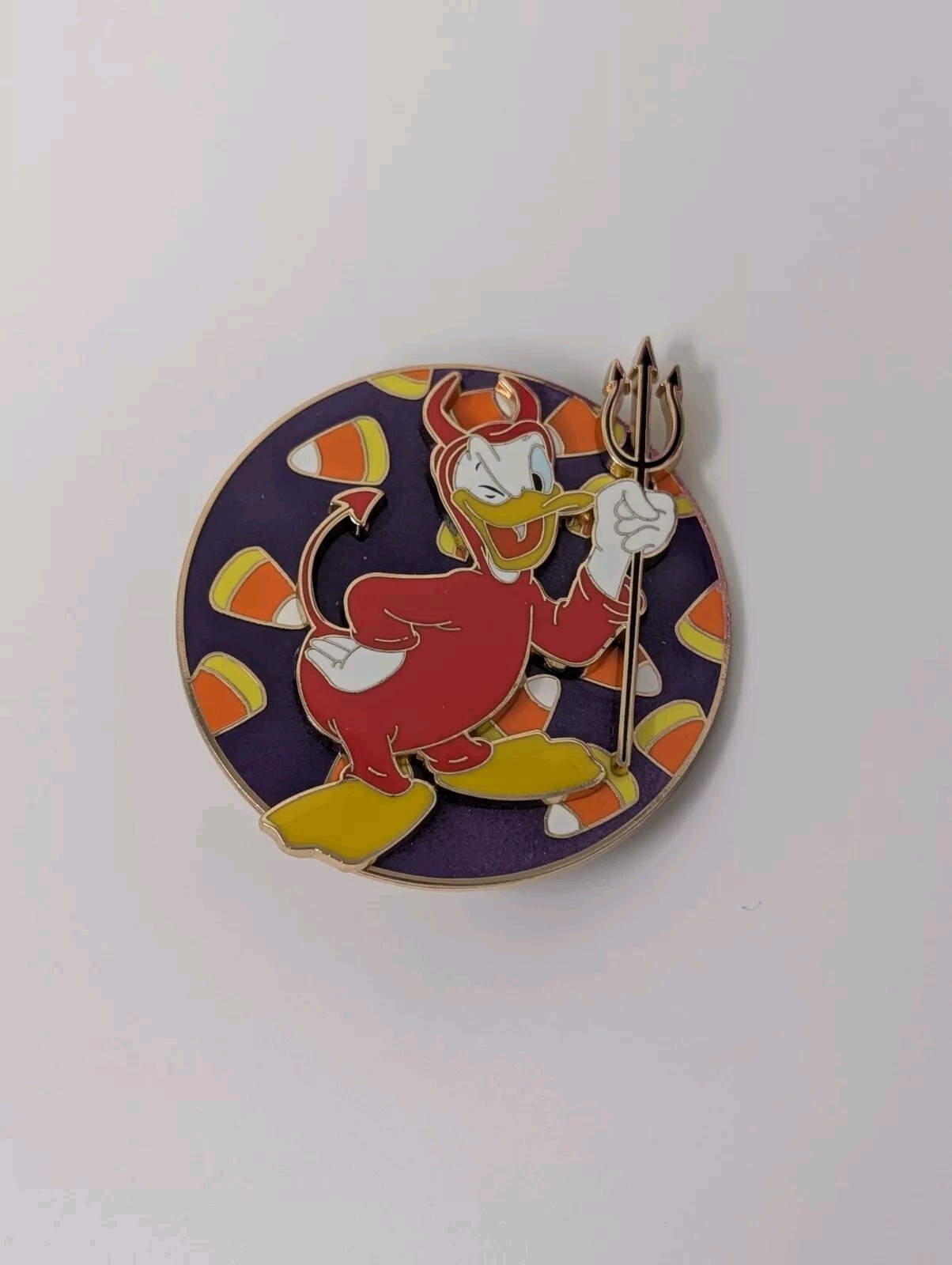 Donald Duck Devil Candy Corn Halloween Disney Studio Store DSSH LE Pin