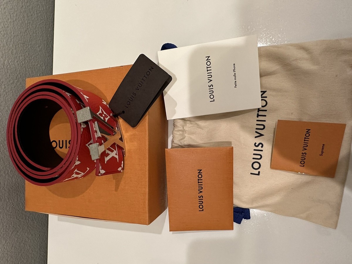 LOUIS VUITTONレッドレザーベルト NWT Louis Vuitton Red Monogram LV Initiales Logo Buckle Belt