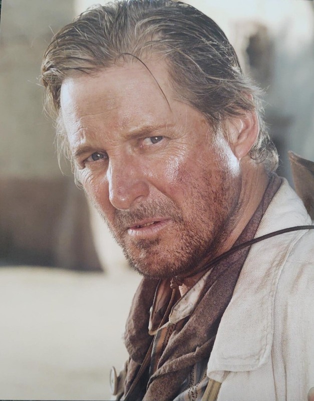 8x10 Color Photo Bruce Boxleitner Bring 'Em Back Alive Scarecrow & Mrs. King