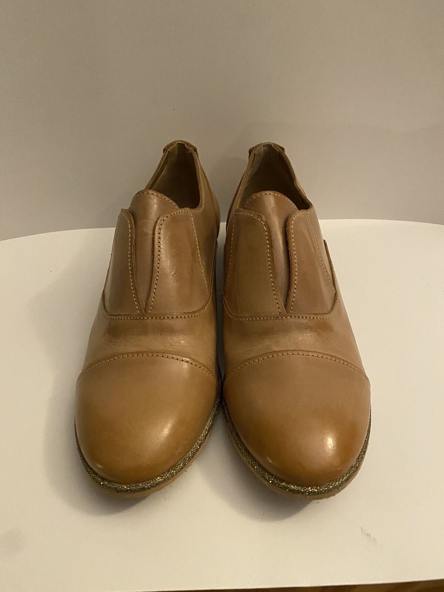 Not a monkey beige lovers gold around soul size 1/2