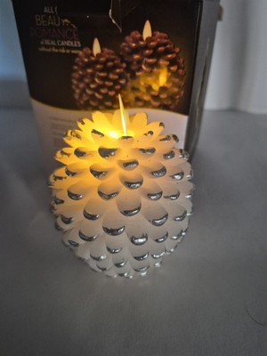 Luminara Real Flame Effect Candle 4  White Pinecone Unscented Indoor Only