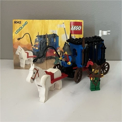 LEGO Dungeon Hunters Castle 6042 LEGOLAND partially complete set