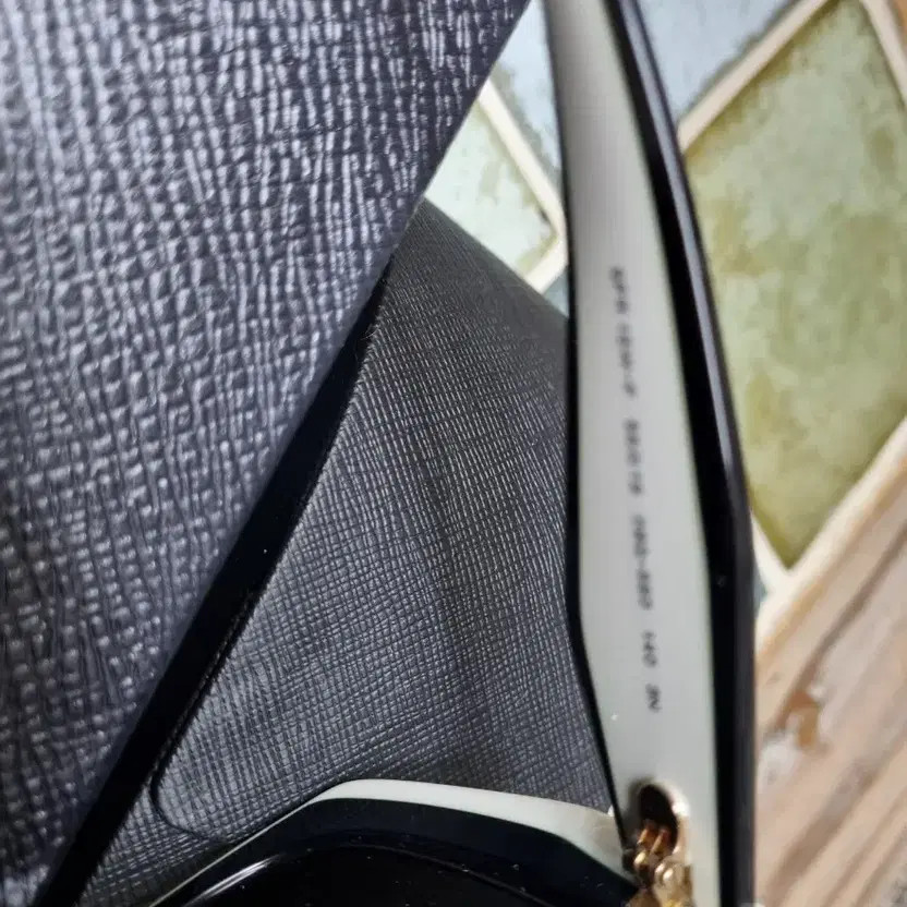 Prada SPR-15W-F Oversized Sunglasses thumbnail 5