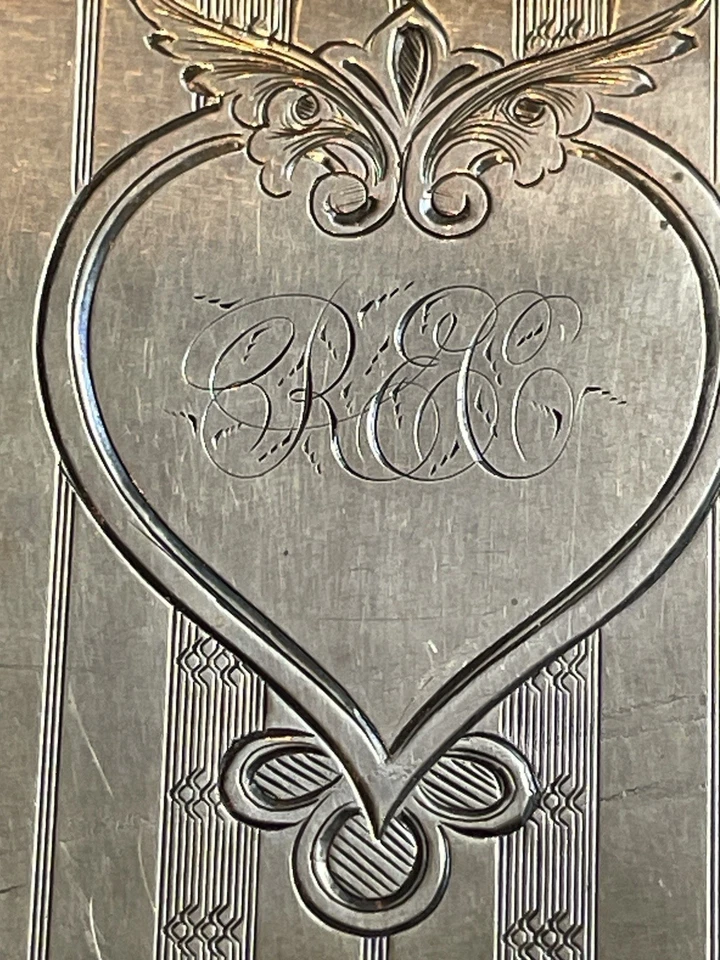 Estuche para tarjetas Gorham Co. Victorian England década de 1840 grabado en plata de ley con bisagras Foto 2 de 4