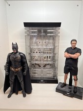 Hot Toys The Dark Knight Rises Batman Armory ...