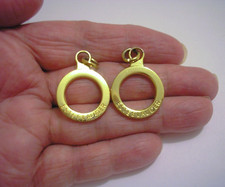 2x ZIPPER RING PULLS 22mm Ø GOLD COLOUR links 8mm.  ESTEE LAUDER BAG OR CLOTHING