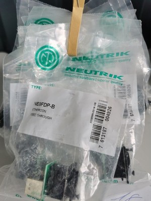9x Neutrik NE8FDP-B EtherCon RJ45 Durchgangs Einbaubuchse CAT5e_0.02_5