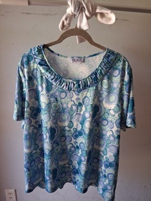 Blair Women's Plus 2X Blue/Green/White Geometric Scoop Neck Ruffle Blouse