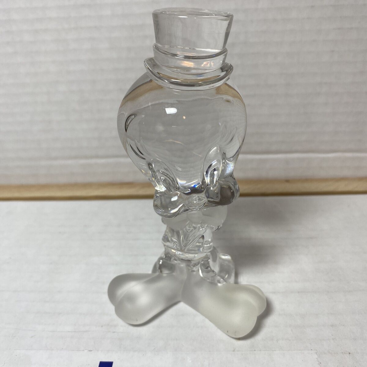 Lenox Crystal Tweety Bird On The Town Figurine 5 Lenox Crystal Tweety Bird On The Town Figurine 5