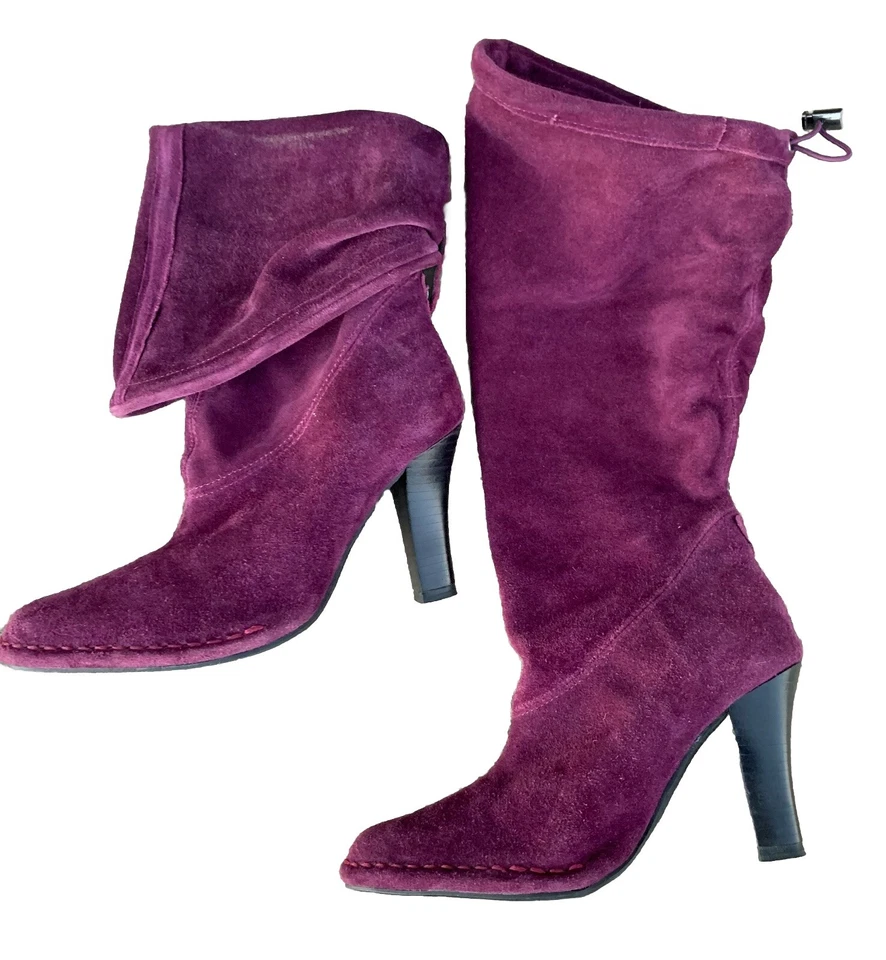 Botas holgadas púrpura gamuza tacón alto tobillo 2 vías de uso talla 5 lo último en Hollywood Foto 2 de 4