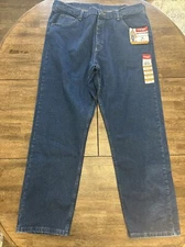 Wrangler Mens Jeans Five Star Relaxed Fit Flex 38x32 Medium Wash Denim NWT NEW