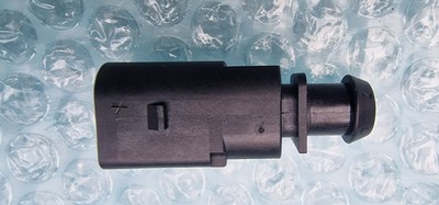 Audi A3 2.0 TDI 2014 LHD Exhaust Gas Temperature Sensor 1J0973802 