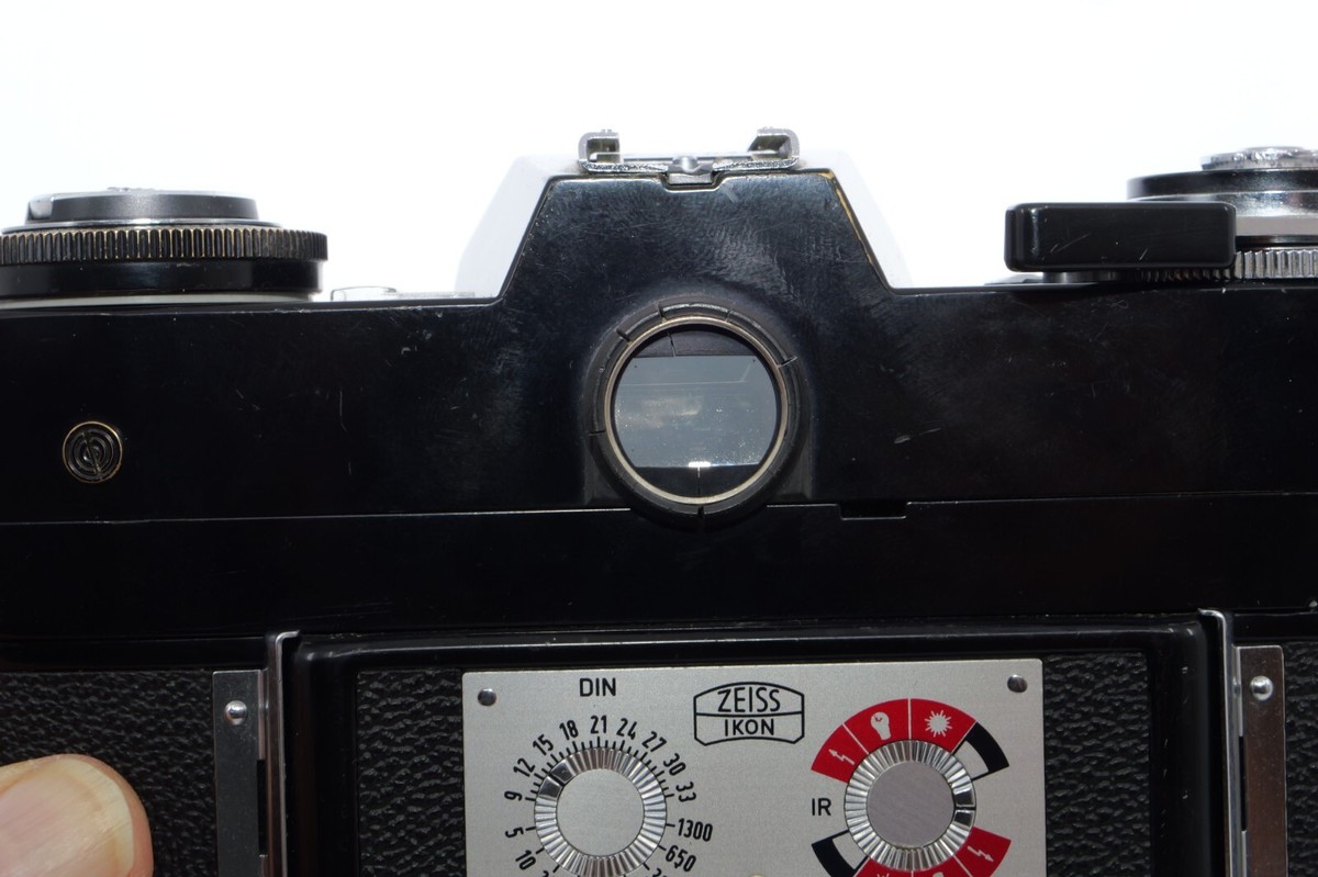 Contarex Super 35mm vintage Film BLACK camera. Accepts BEST