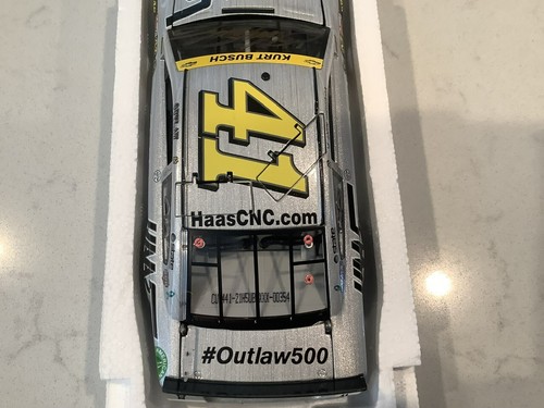 KURT BUSCH AUTOGRAPHED 2014 CHEVY SS HAAS AUTOMATION 500TH START DIECAST & CARD - Picture 12 of 16