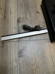 Nintendo Wii U 32GB Console Sensor Bar & AV Cables No Power Cords TESTED Works