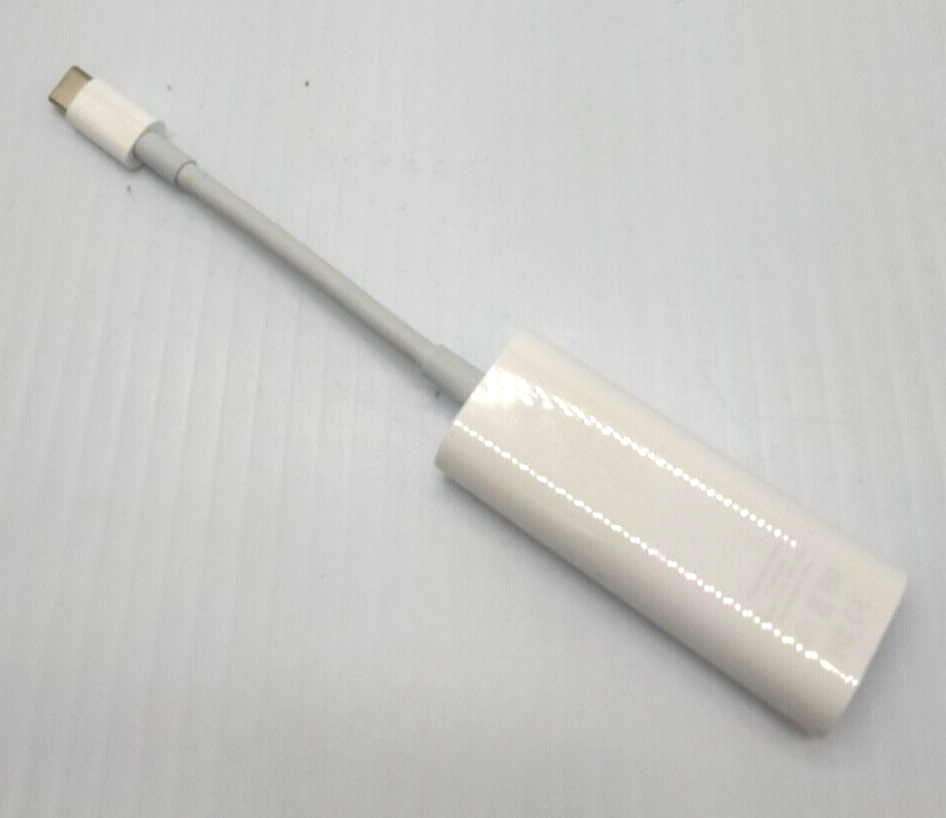 Apple A1790 Thunderbolt 3 USB-C to Thunderbolt 2 Adapter connector