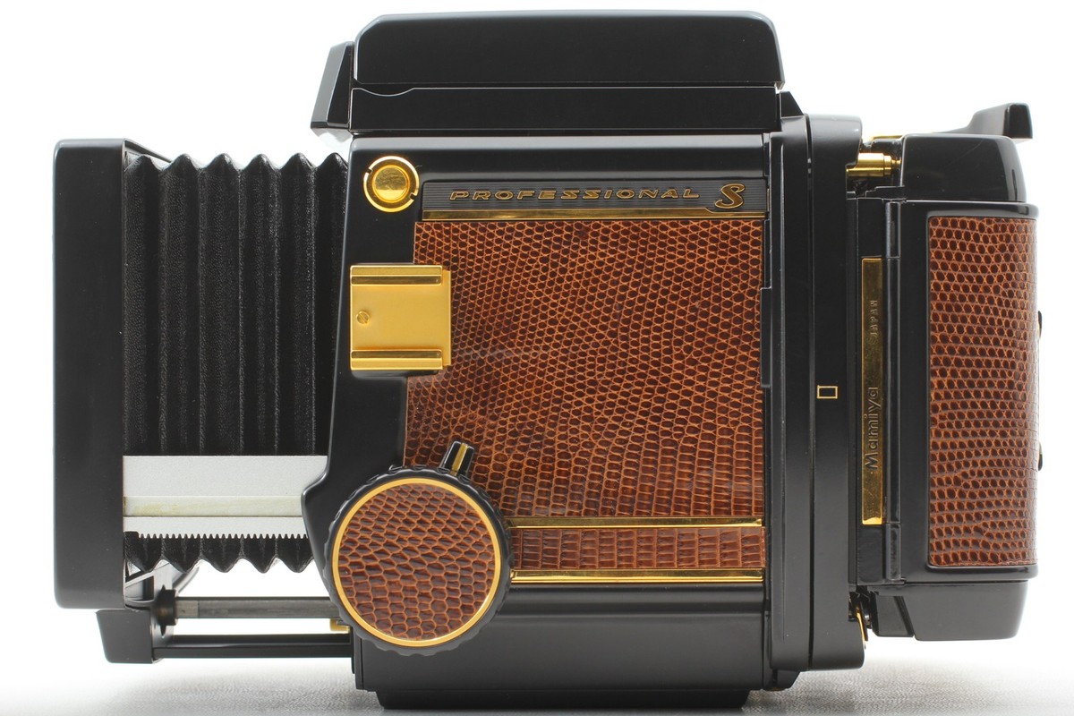Almost Unused] Mamiya RB67 Pro S Gold Lizard Film Camera