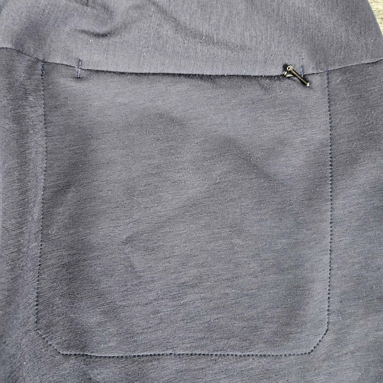 On Cloud Running Performance Stretch Sweatpants N… - image 10