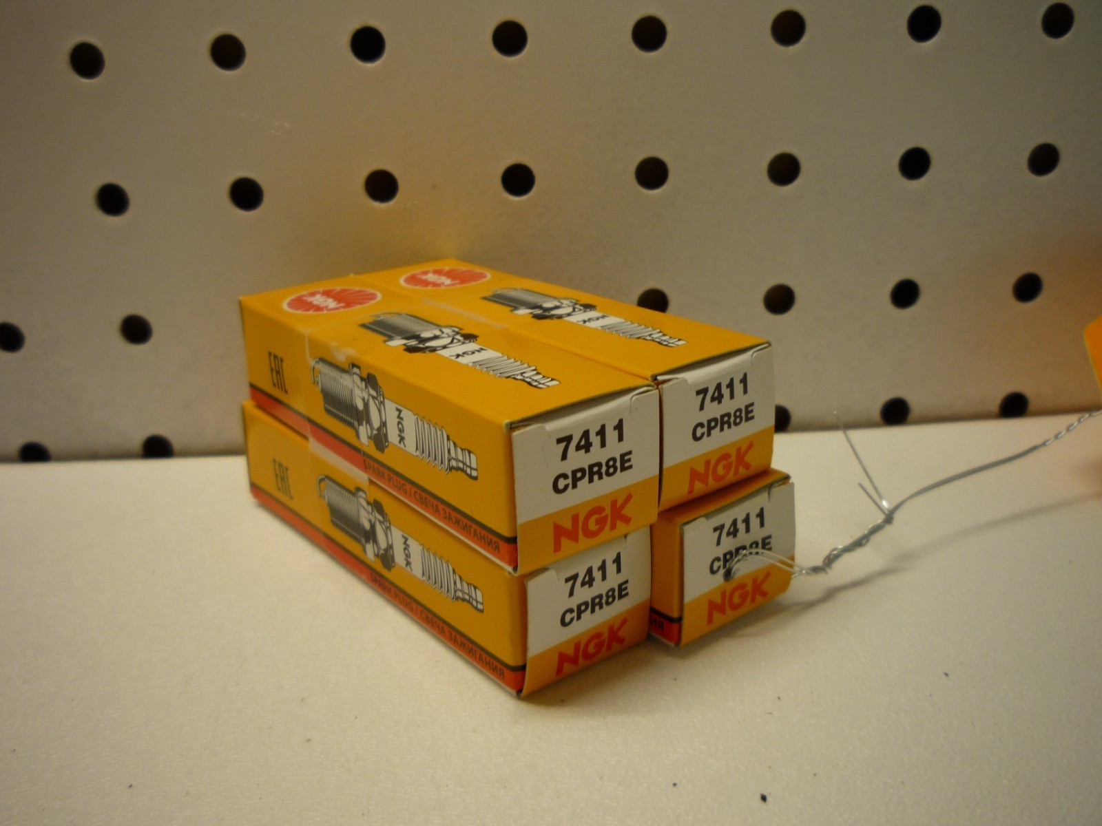 NGK Spark Plugs Plug Set of 4 Units New Set CPR8E 7411