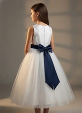  26 Davi  s Bridal Long White Tulle Princess Dress  Flowers Girl Gown Size 12