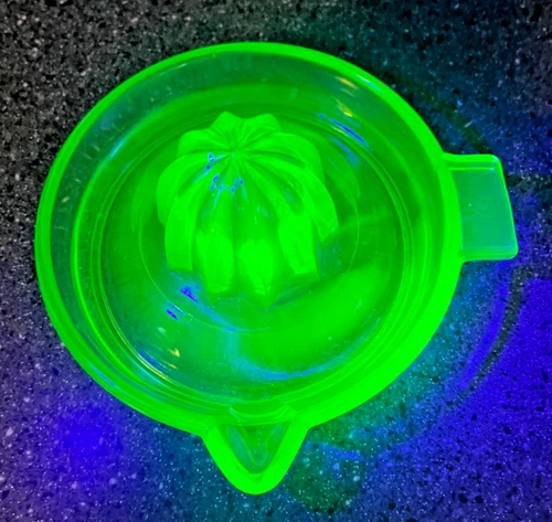 Green Depression Glass Reamer Uranium Vaseline Citrus Squeezer Juicer Federal