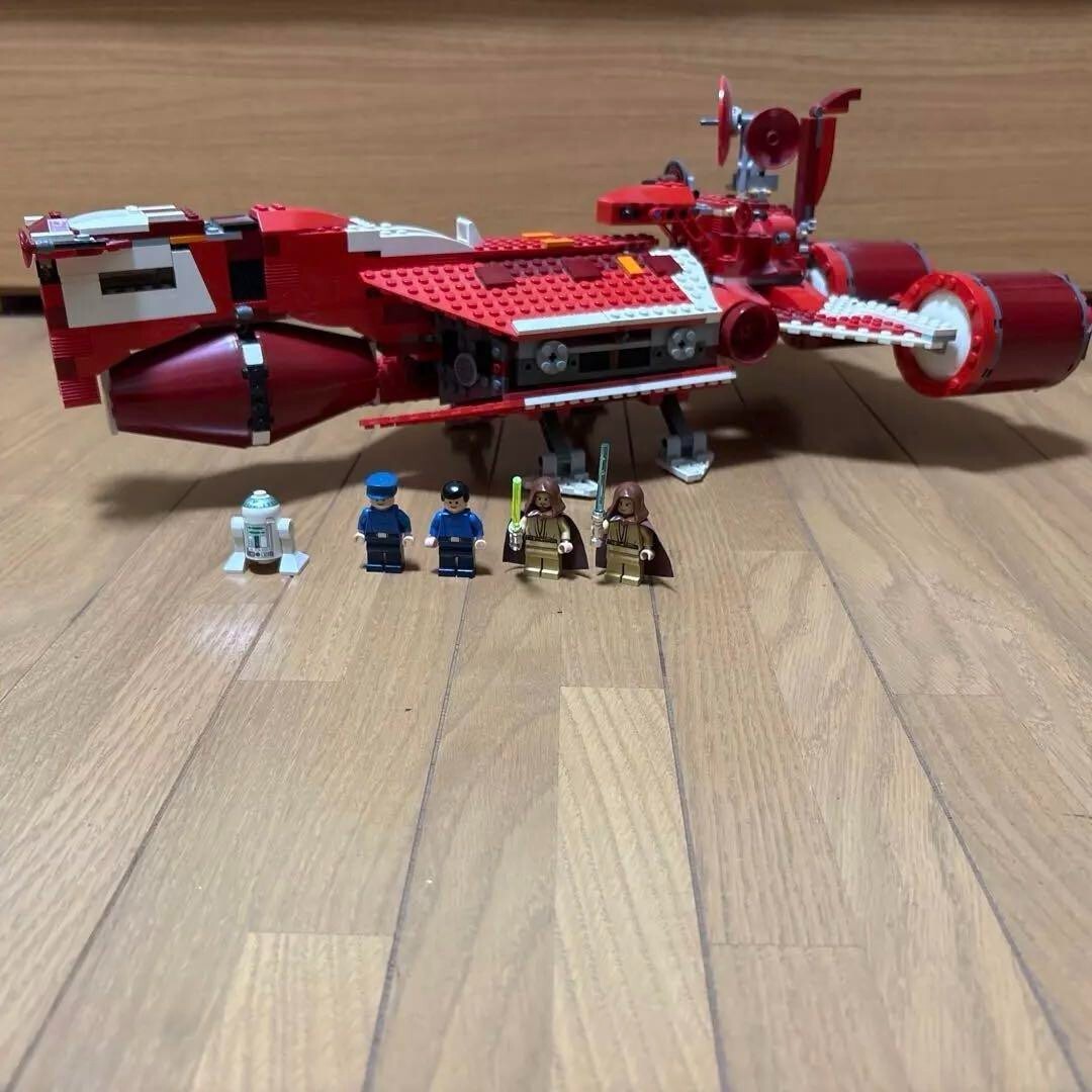 LEGO STAR WARS Republic Cruiser Limited Edition R2-R7 7665 Block