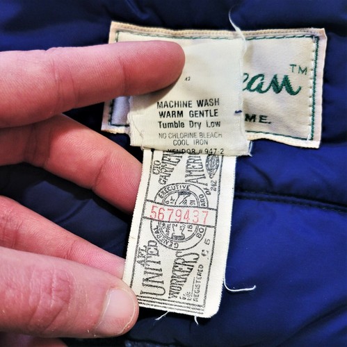 Vintage 60s 70s LL Bean Navy Blue Puffer Vest Vtg Union USA Made Cursive EUC L - Picture 12 of 12