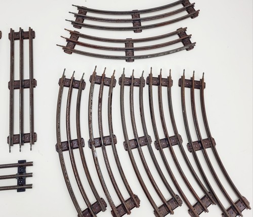 Lot Of 12 Vintage “O” Scale/Gauge 3 Rail Model Train Track 7-Curve & 5-Straight - Picture 3 of 6