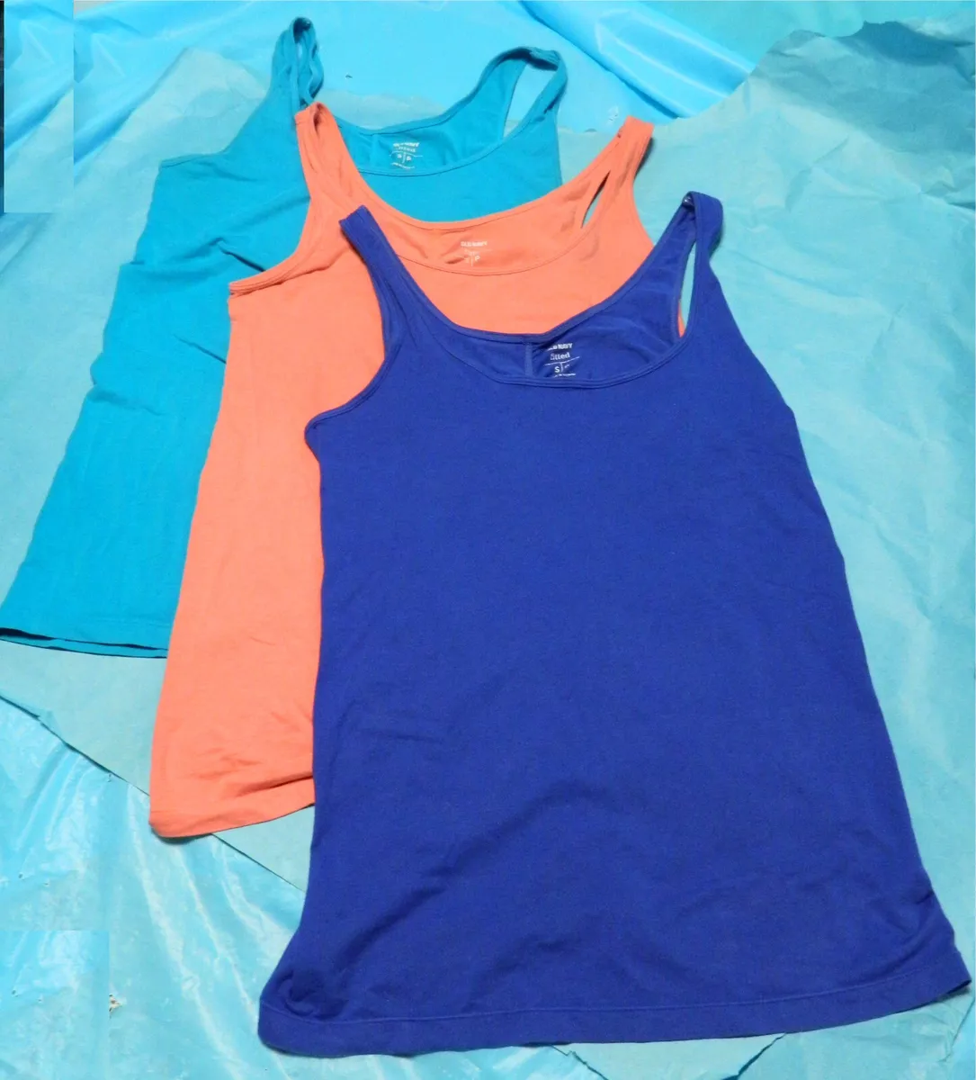 Old navy sleeveless shirts clearance