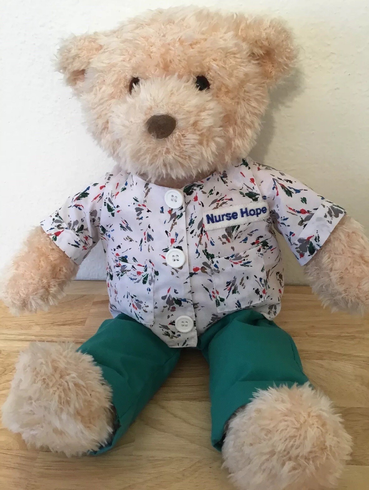 Heads and Tales by Gund NURSE HOPE American Heroes Plush Teddy Bear In