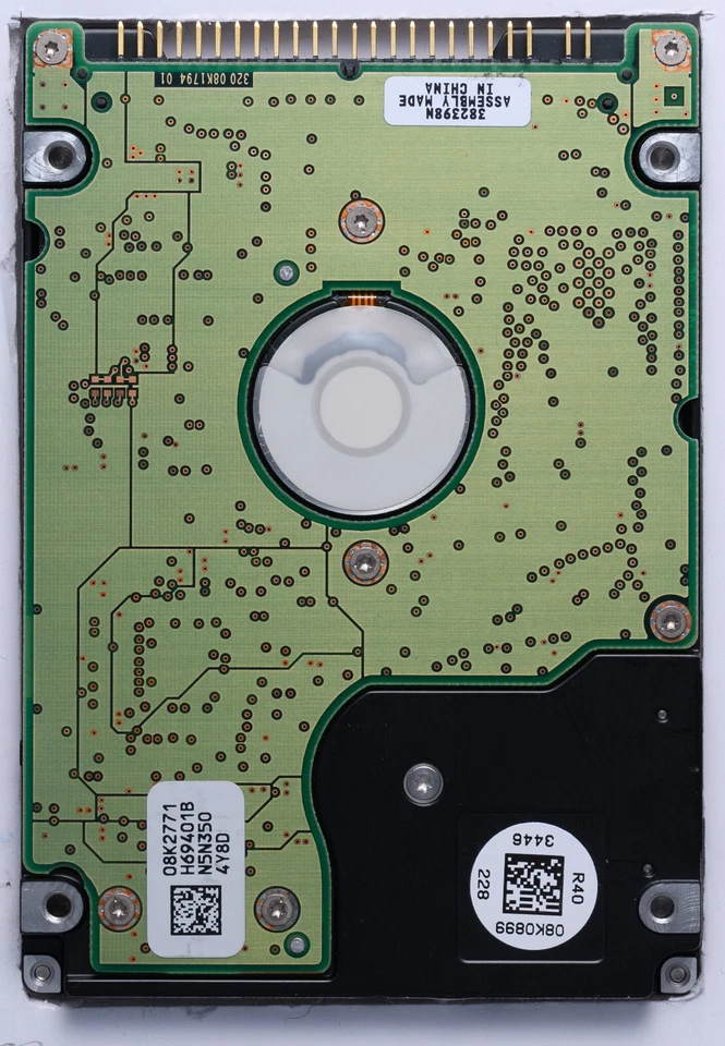 Hitachi Travelstar 20GB IDE 2.5" Laptop HDD Model IC25N020ATMR04-0 P/N: 08K0632 - Image 2 of 2