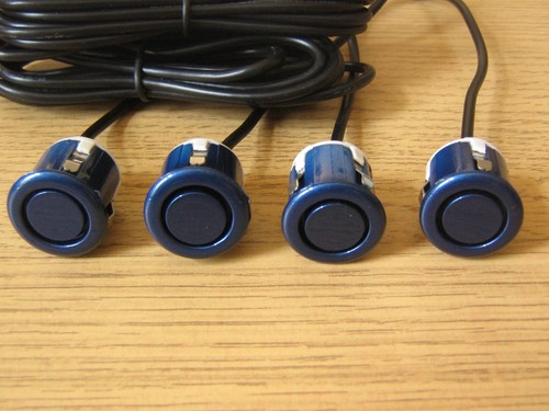 Kit 4 Sensori di Parcheggio Blu con Display LED e Buzzer Allarme - Picture 2 of 4