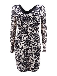 floral ruched bodycon dress