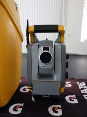 Trimble S6 DR Plus 5'' Robotic Total Station