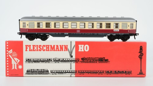 Fleischmann H0 5117 TEE-Schnellzugwagen 10 488 DB | Condition: Gebraucht